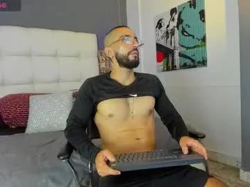 Yiyo10_ from Chaturbate