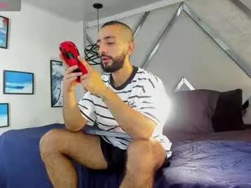Yiyo10_ from Chaturbate