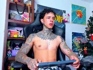 Aaron_ford from Flirt4Free