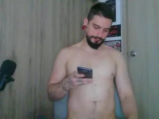 Aaron_kwok from Flirt4Free