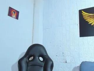 Aaron_velour from Flirt4Free