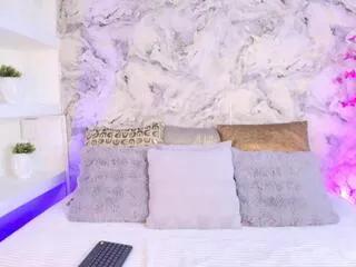 Alana_sinclaire from Flirt4Free
