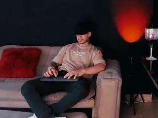 Dammian_miller from Flirt4Free