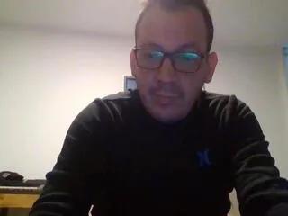 Elver_gatiesa from Flirt4Free