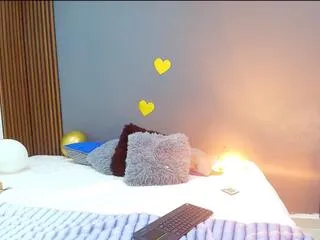 Emma_violet from Flirt4Free