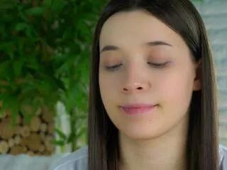 Esme_coppens from Flirt4Free