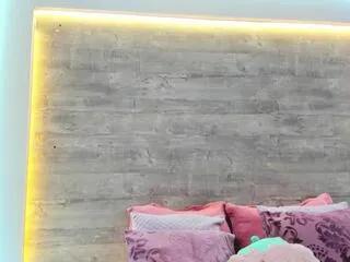 Jennifer_dumont from Flirt4Free