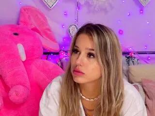 Nikki_alman from Flirt4Free