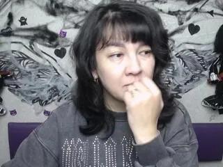 Selena_lim from Flirt4Free