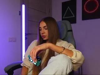 Tana_locs from Flirt4Free