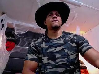 Teddy_fit from Flirt4Free