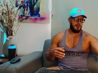 Titan_max from Flirt4Free