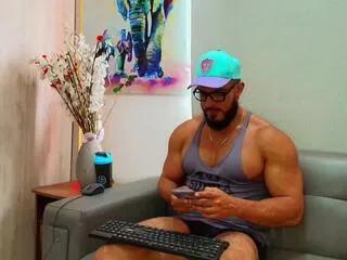 Titan_max from Flirt4Free