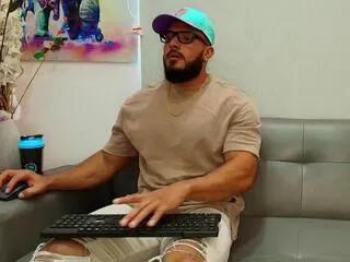 Titan_max from Flirt4Free