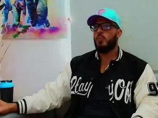 Titan_max from Flirt4Free