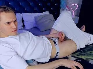 william_q from Flirt4Free