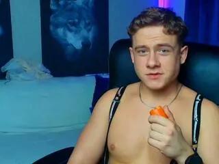 Zeke_carter from Flirt4Free