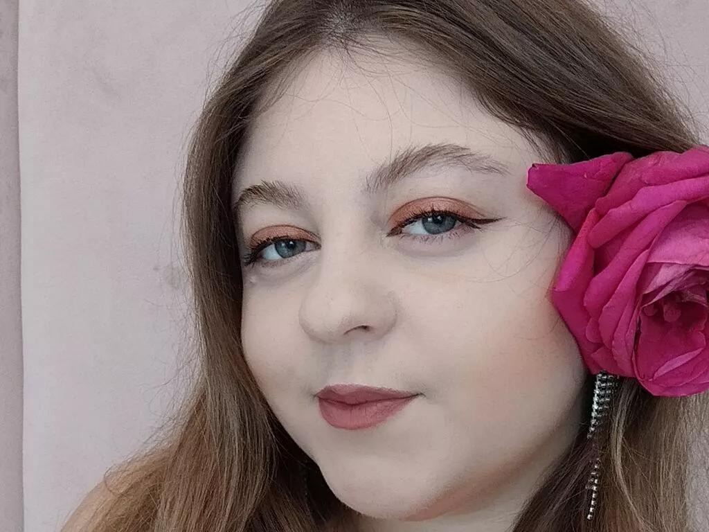 MaddieRosse from LiveJasmin