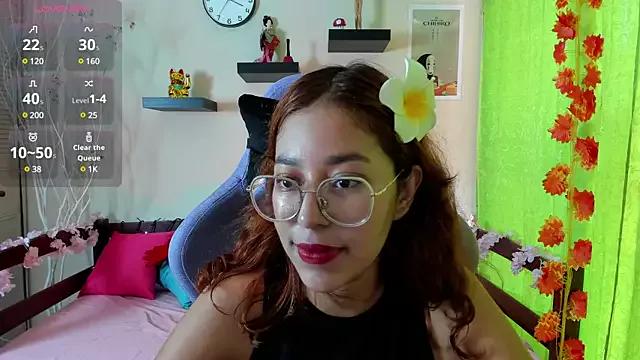 _Moon_Johnson from StripChat