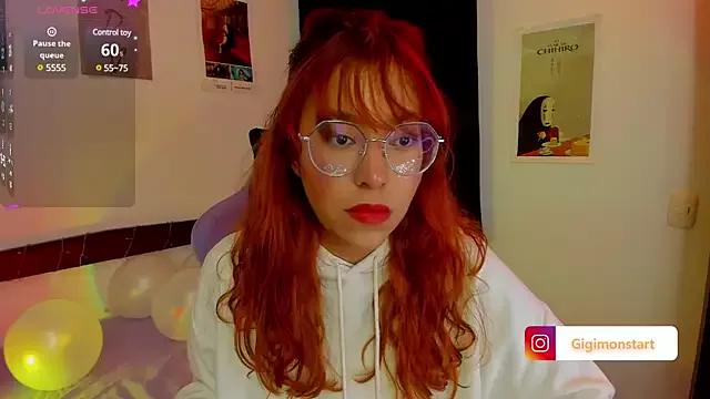 _Moon_Johnson from StripChat