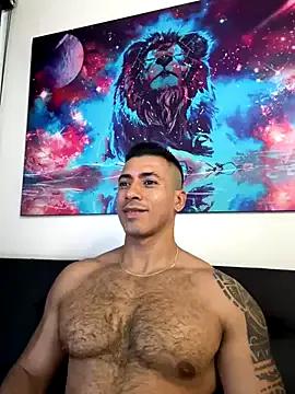 Aaroncolombia from StripChat