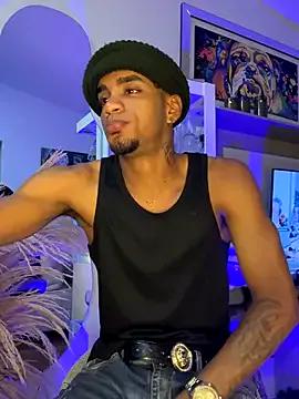 AaronCruz_ from StripChat