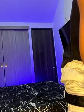 AaronCruz_ from StripChat