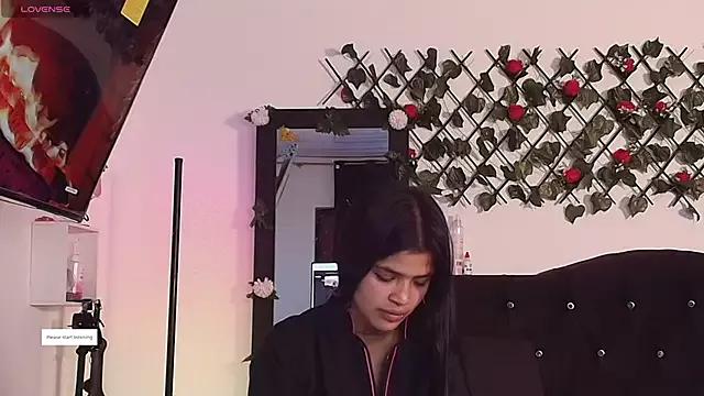 Alaia_Asuka from StripChat