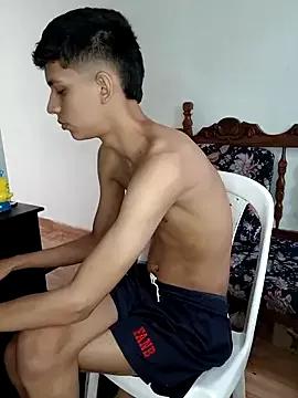 Alayn_sexy_ayes from StripChat