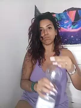 Allyson22andy from StripChat