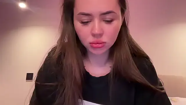 AlmaryKim from StripChat