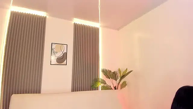 Amaraa_lewiis from StripChat