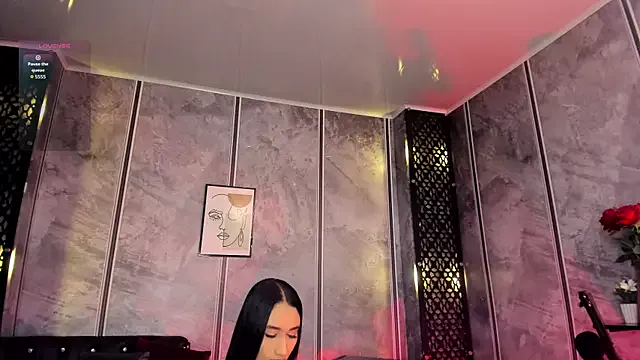 Amaraa_lewiis from StripChat