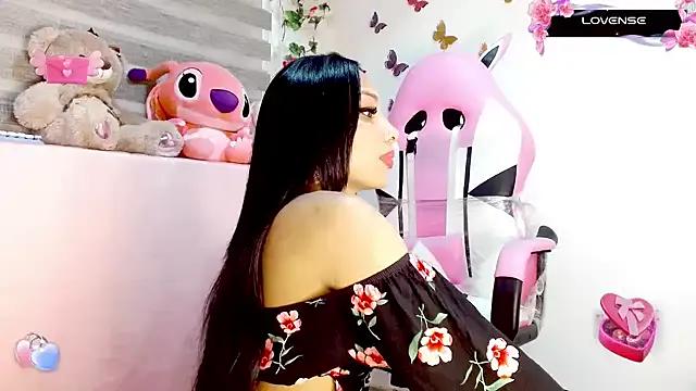 Amaranta1411- from StripChat