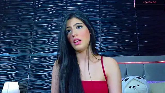 Ambar_Bull from StripChat