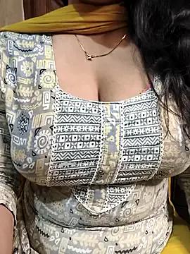 Anamika_Kapoor from StripChat