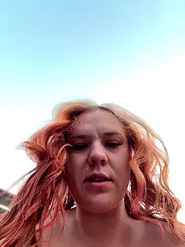 AnjaAmelia from StripChat