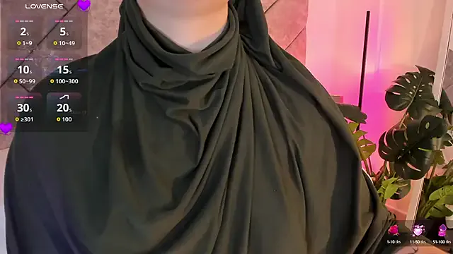 Anna-henao from StripChat