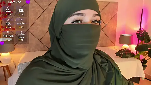 Anna-henao from StripChat