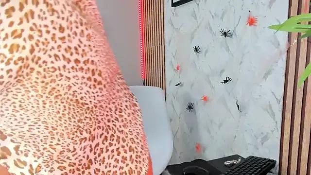 AnnaArela from StripChat