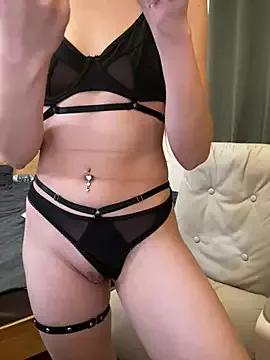 AnnyBelleX from StripChat