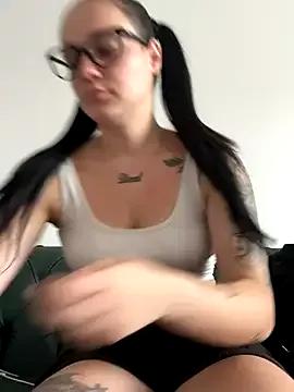 Baby_Eva23 from StripChat