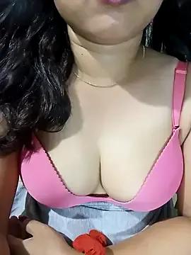 Babyangela14 from StripChat