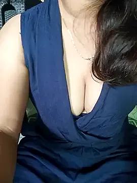 Babyangela14 from StripChat