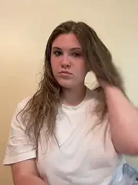 Babyizzie from StripChat