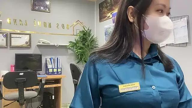 Bamboo_Swetie from StripChat