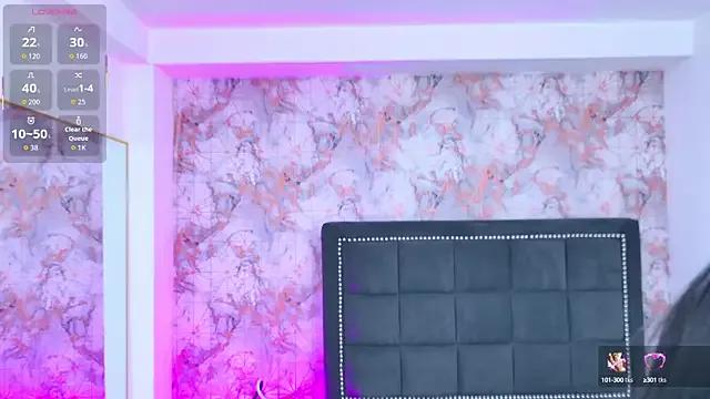 Becca_Grims from StripChat