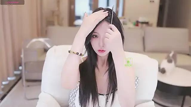 Bella-999 from StripChat