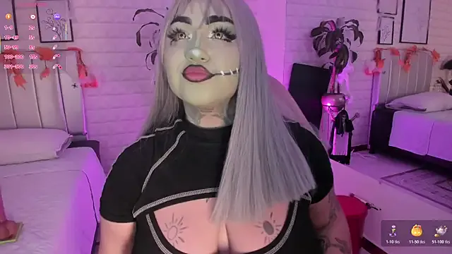 Bella-green from StripChat