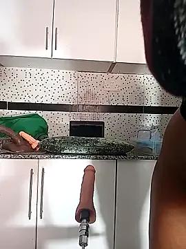Bella045 from StripChat